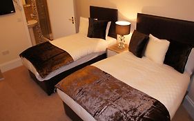 Sapphire Hotel London